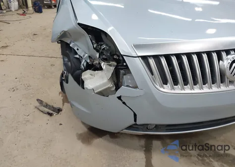 2010 Mercury Milan Hybrid z USA, uszkodzony, nr VIN 3MEDM0L3XAR660364